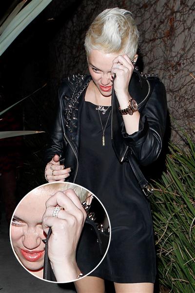 Miley Cyrus (Custom)