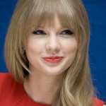 cute-long-hairstyle-with-bangs (Copy)