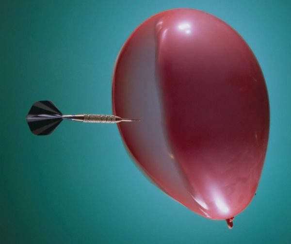 balloon-being-punctured-popped-burst-with-sharp-dart-tip-tear-rip-split-propagating-3-AJHD (Copy)