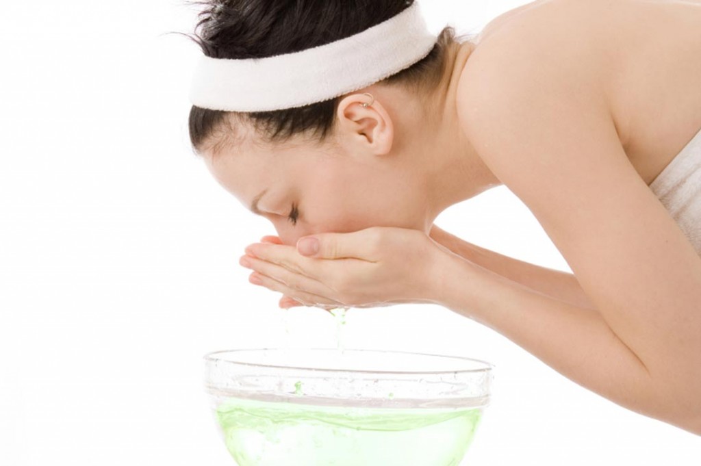 wash-face-green-tea