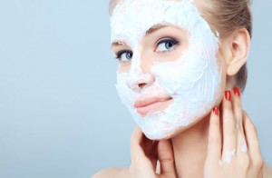 homemadefacemasksrecipesfordifferentskintypes-featured