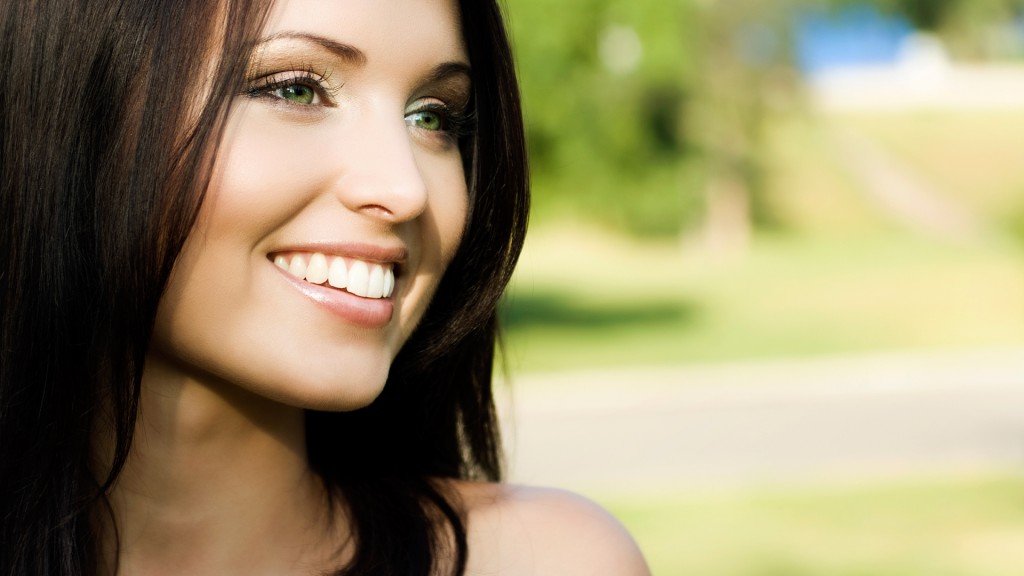 woman-pretty-smile