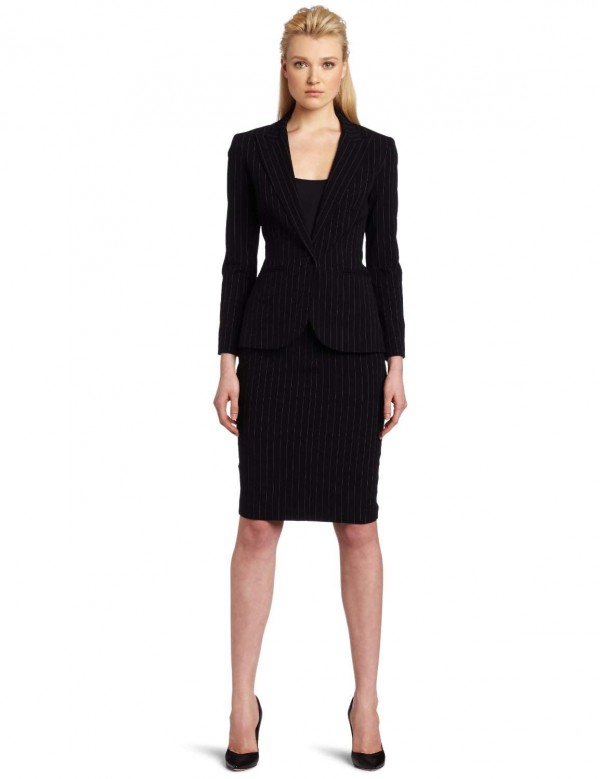 In-Front-Womens-Single-Breasted-Blazer-Black-Pinstripe