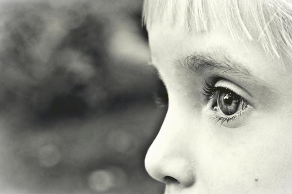 to_see_the_world_through_the_child__s_eyes____by_gosiaa93-d4ms18l (Copy)