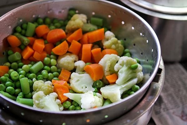 mughlai-biryani-cook-vegetables2