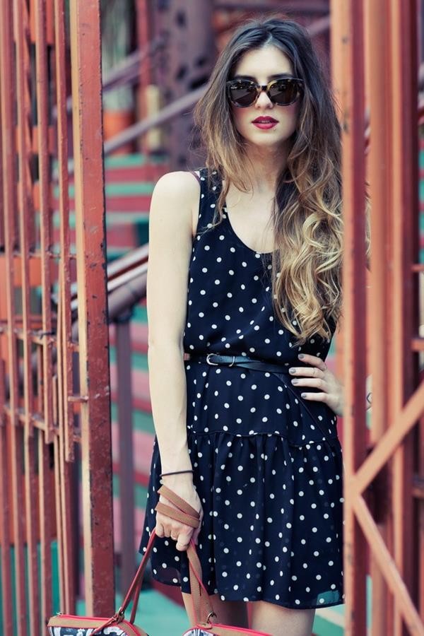 2015-Polka-Dot-Street-Style-Trends-8-700x1050