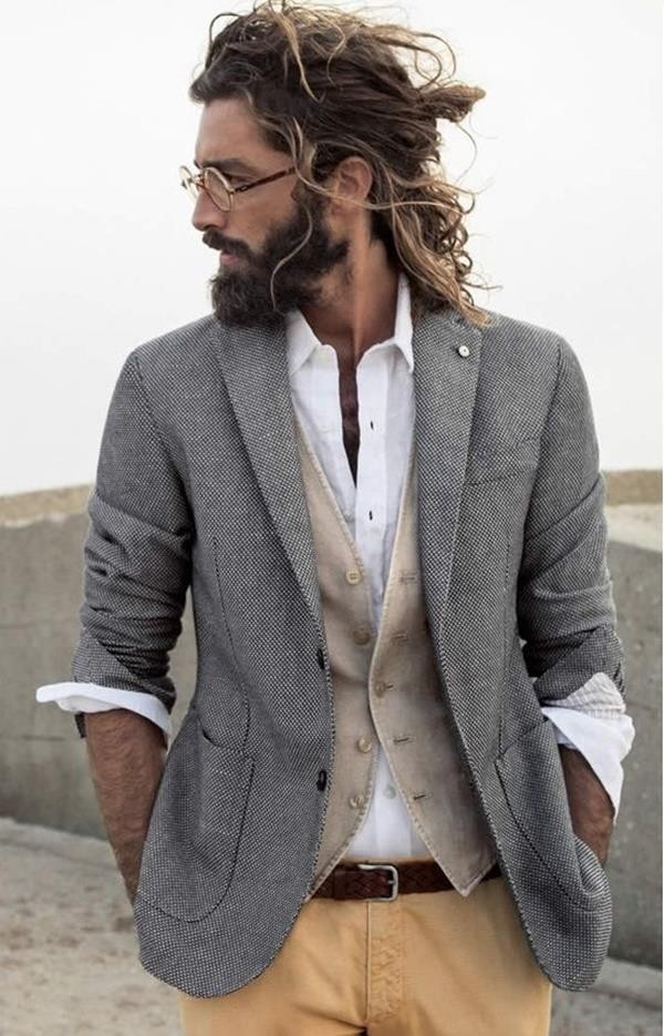 Hot-Man-Bun-Hairstyles-For-Guys-11