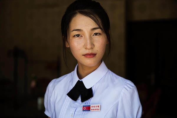 Hotel-Employee-Sinuiju