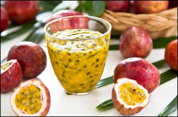 Natural-Passion-fruit-juice