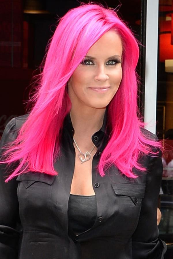 mcx-pink-hair-jenny-mccarthy