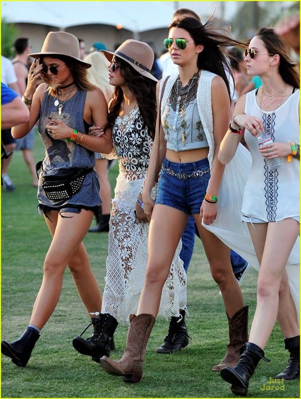 selena-gomez-sheer-dress-at-coachella-07