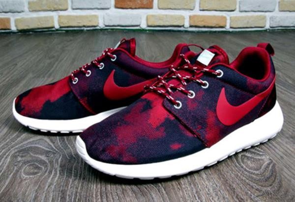 j52fkv-l-610x610-shoes-roshes-roshe+run-women+nike+roshe-fashion-nike+running+shoes-nike+roshe+run