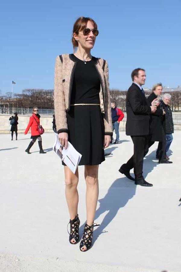 Street-Style-Black-Dress