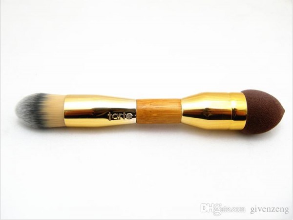 tarte-double-ended-camouflage-concealer-brush