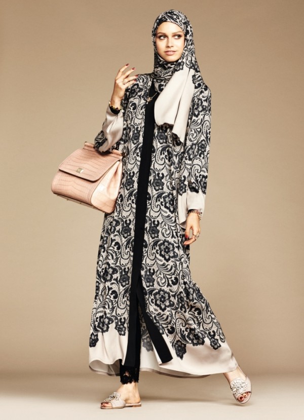 1452010668-9-exclusive-dolce-gabbana-abaya-line-autox1000