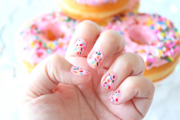 donut nails tutorial beauty makeup summer pink sprinkles jimmies