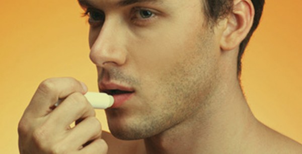 1443432490_lip-balm-men