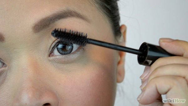 670px-Get-Longer-Lashes-Step-4-Version-4