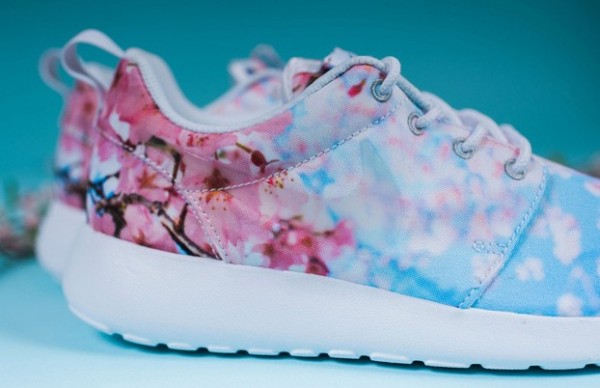 Nike-Roshe-One-Cherry-Blossom-4-622x402