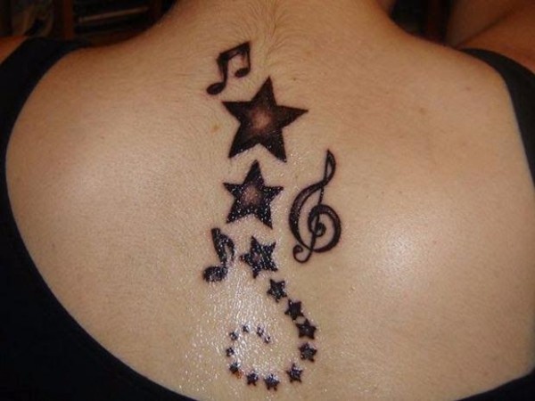 back-star-tattoo