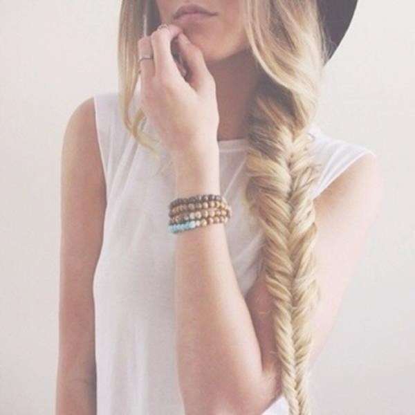 blonde-blouse-bracelet-fishtail-Favim.com-2384129