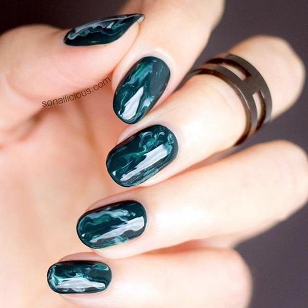 Marble-Nail-Art-Designs-7