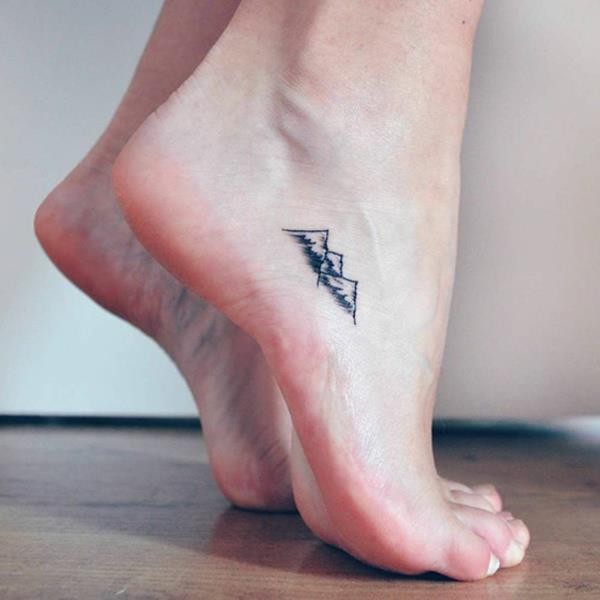 tiny-foot-tattoo-ideas-1-57501569ce5f9__605 (Copy)