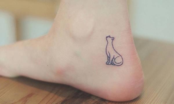 tiny-foot-tattoo-ideas-11-575015851a32e__605 (Copy)