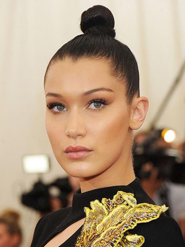 NEW YORK, NY - MAY 04: Bella Hadid arrives at "China: Through The Looking Glass" Costume Institute Benefit Gala at the Metropolitan Museum of Art on May 4, 2015 in New York City. (Photo by Rabbani and Solimene Photography/Getty Images)