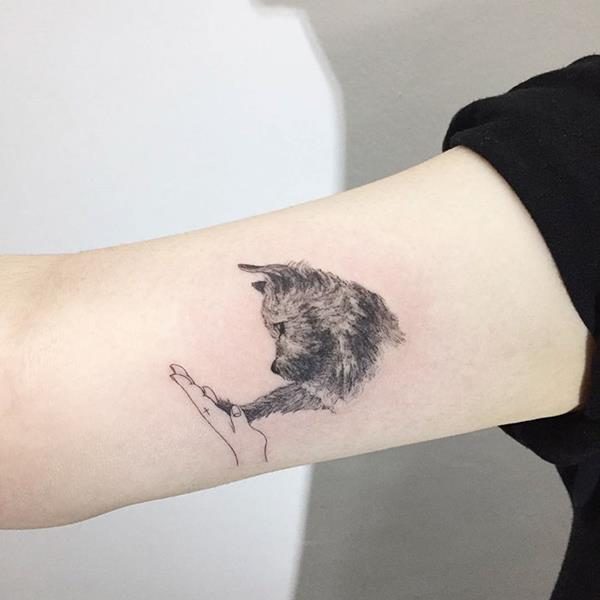 minimalist-tattoo-hongdam-korea-19-57e3a82c51d50__700 (Copy)