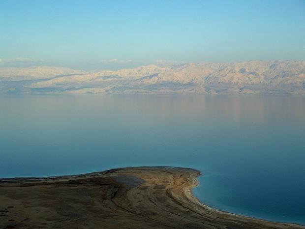 1280px-Dead_Sea_by_David_Shankbone