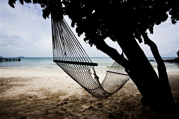 World___Thailand_Hammock_on_the_beach_in_the_resort_of_Hua_Hin__Thailand_061791_ (Custom)