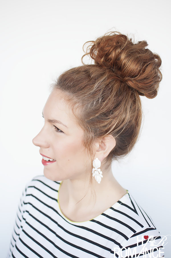 Hair-Romance-how-to-style-a-curly-top-knot