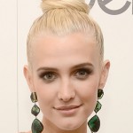 Jessica And Ashlee Simpson Visit Belk Southpark