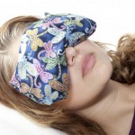 How-To-Get-Rid-Of-Dark-Circles-Under-Your-Eyes-cold-compress