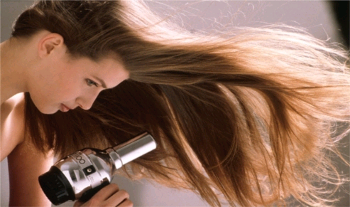 blow-drying-hair2