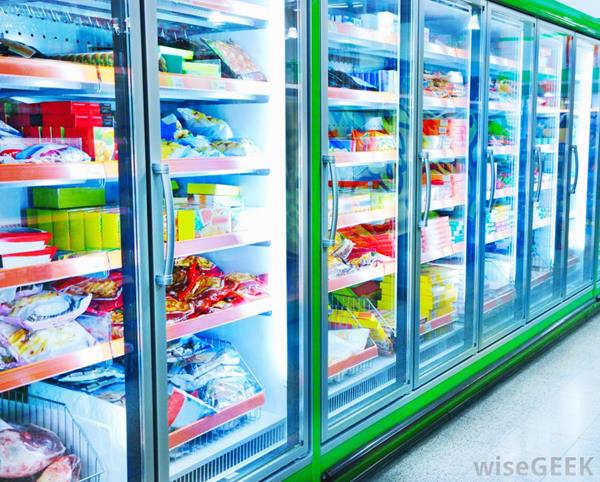 frozen-food-supermarket-aisle (Copy)
