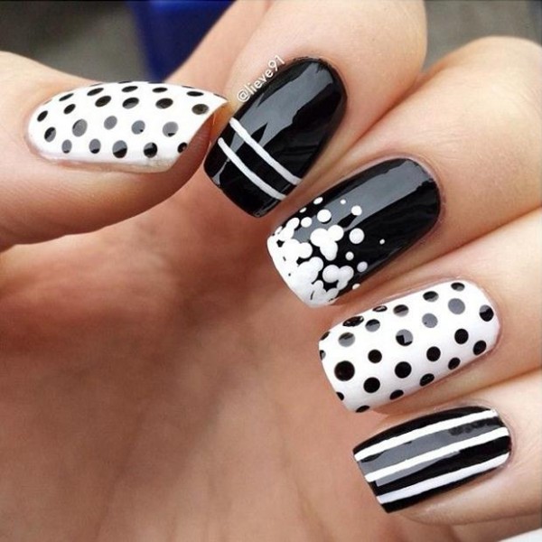 Polka-Dots-Nail-Designs