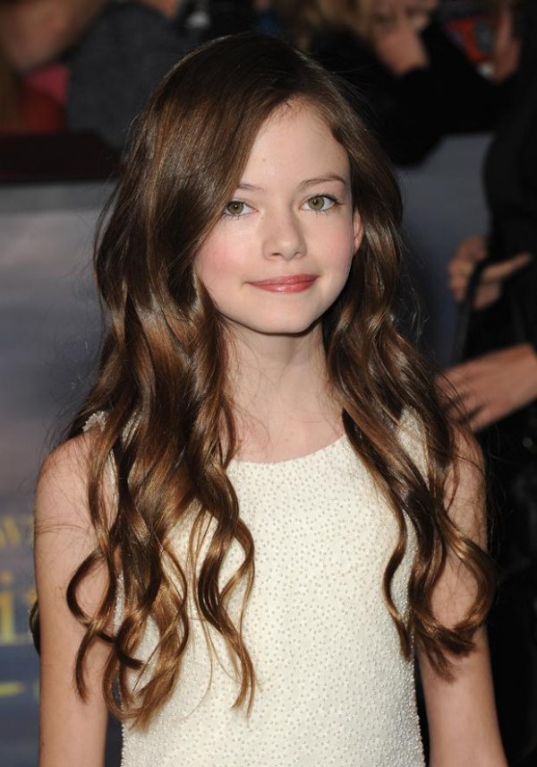 mackenzie-foy-breaking-dawn-star-8