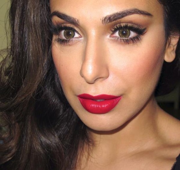 Huda-Beauty-Red-Lips-Favorite