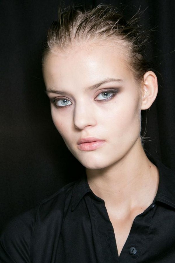 soft-and-subtle-smokey-eye