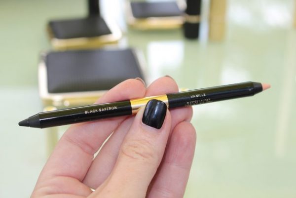 victoria-beckham-estee-lauder-eye-kajal-duo-black-saffron-vanille-650×434