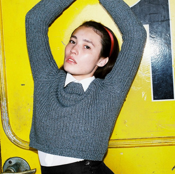 collar-shirt-under-sweater-pullover-american-apparel