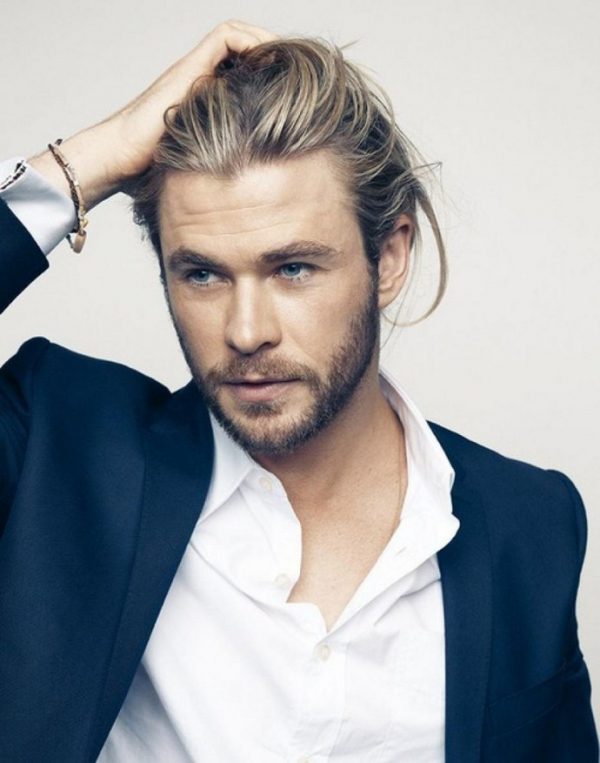 928473-chris-hemsworth-784×996