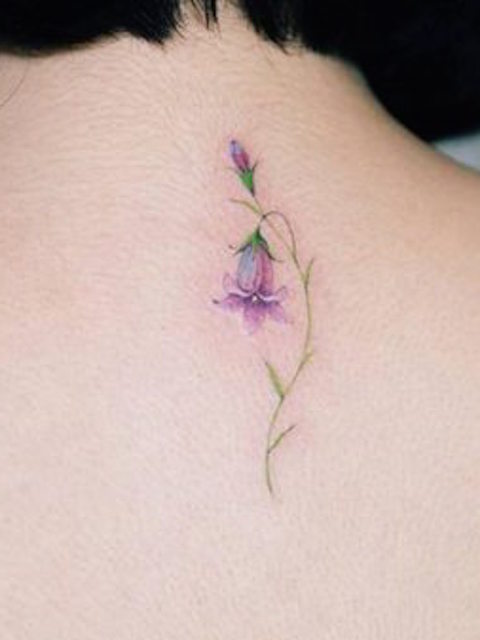 delicate-flower-tattoos-that-arent-naff-14768041908pcl4