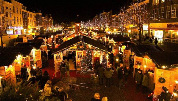 drijvende-kerstmarkt